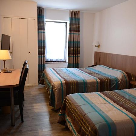 Hotel Du Lion 브줄 외부 사진